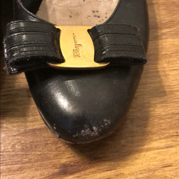 Ferragamo flats - Picture 3 of 3